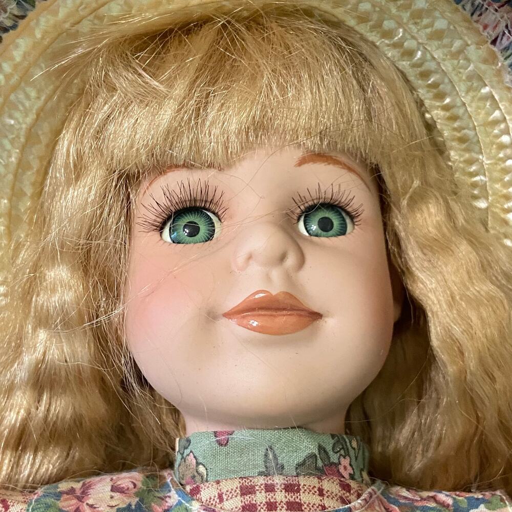 Vtg Porcelain Doll Green Eyes Lashes Blonde Wavy Hair Shoes Sherpa Flower Basket